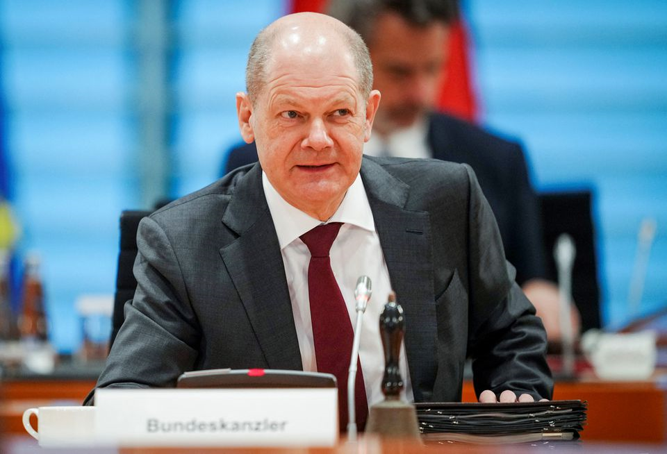 Nga trấn an khách hàng châu Âu mua khí đốt trả bằng euro